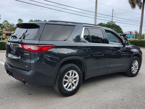 Used 2019 Chevrolet Traverse LT image 14