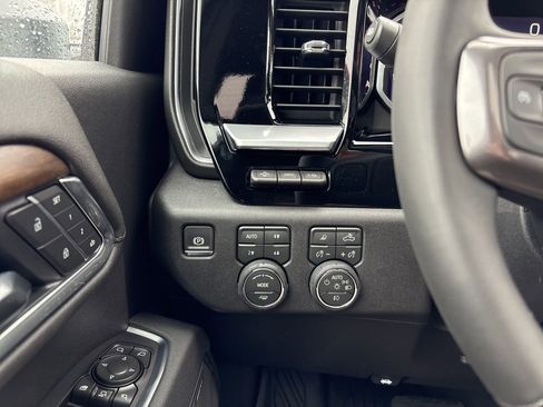 New 2026 Chevrolet Silverado 2500 High Country w/ High Country Premium Package AWD/4WD image 46