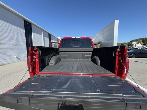Used 2025 Ford F150 Raptor image 21