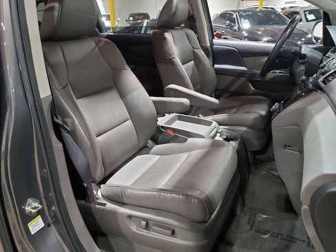 Used 2014 Honda Odyssey Touring image 13