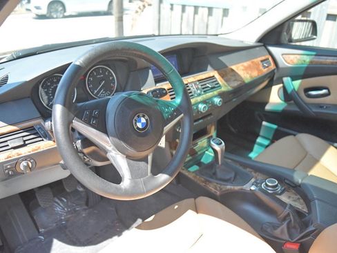 Used 2009 BMW 535i xDrive Sedan image 26