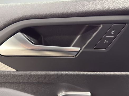 New 2026 Volkswagen Jetta SE FWD image 15