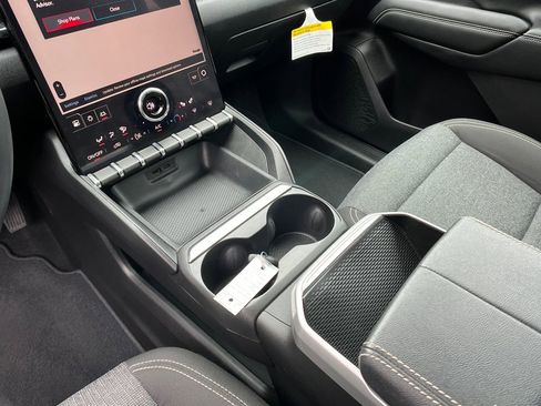 Used 2025 GMC Terrain Elevation image 20