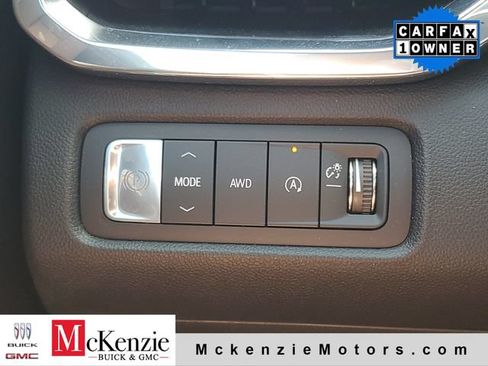 Used 2026 GMC Acadia Elevation w/ Elevation Premium Package AWD/4WD image 20