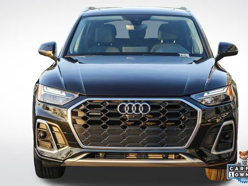 Certified 2023 Audi Q5 2.0T Premium Plus w/ Premium Plus Package image 2