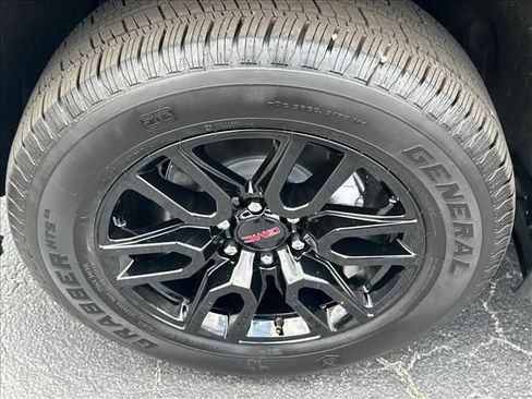 Certified 2026 GMC Sierra 1500 Elevation w/ Preferred Package AWD/4WD image 37