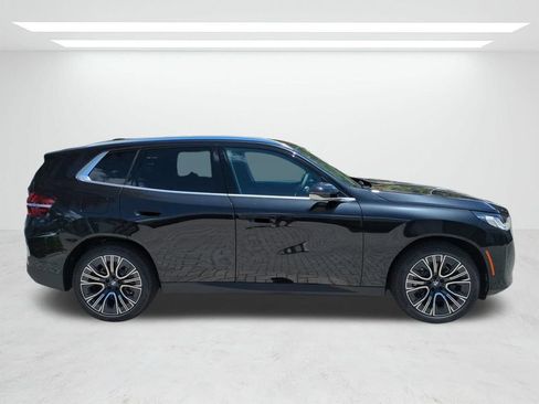 New 2026 BMW X3 xDrive30i w/ Convenience Package AWD/4WD image 3