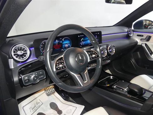 Used 2021 Mercedes-Benz A 220 4MATIC image 24