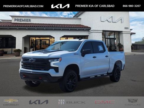 Used 2024 Chevrolet Silverado 1500 LT Trail Boss AWD/4WD image 1