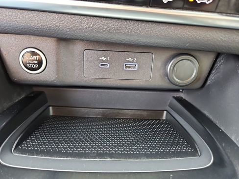 Used 2023 Nissan Rogue SV image 20