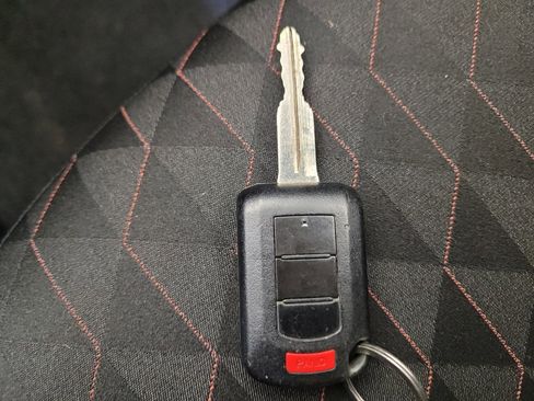 Used 2022 Mitsubishi Mirage ES FWD image 32