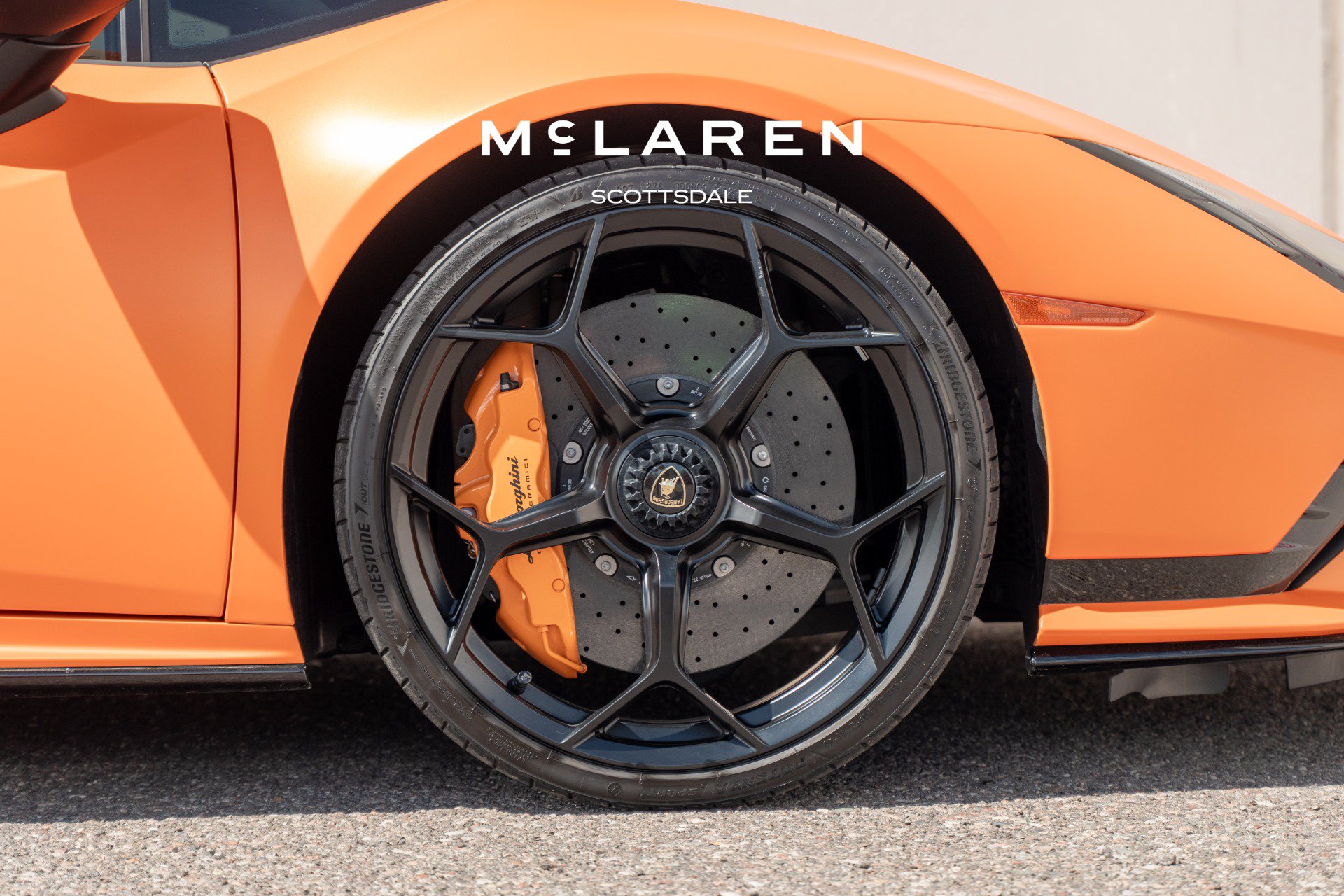 Used 2024 Lamborghini Huracan Tecnica RWD image 40