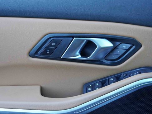 Certified 2025 BMW 330i xDrive Sedan image 15