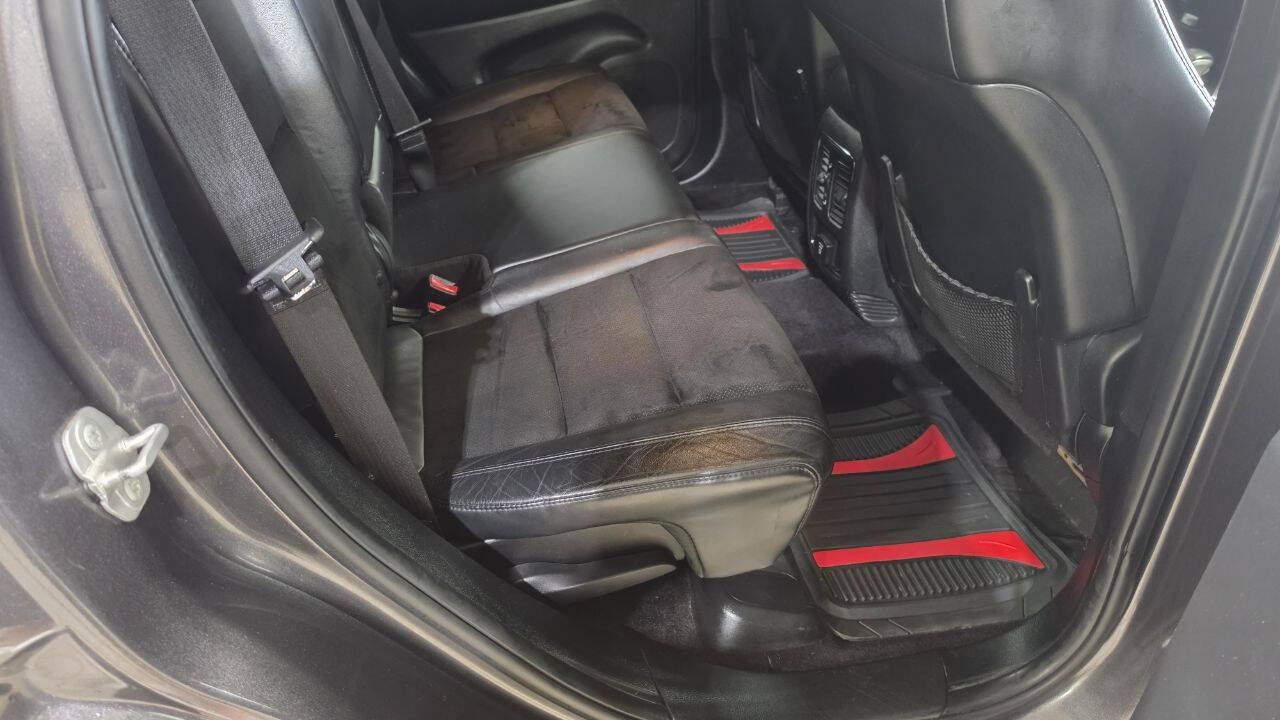 Used 2018 Jeep Grand Cherokee Altitude AWD/4WD image 15