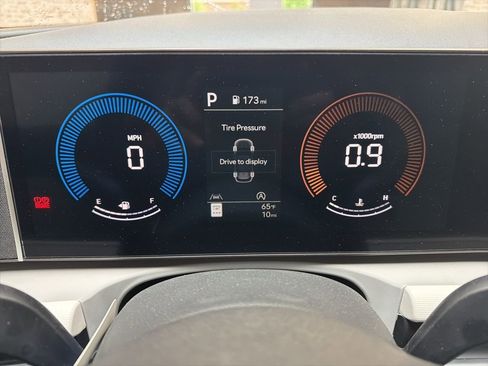 New 2026 Hyundai Tucson SEL FWD image 23