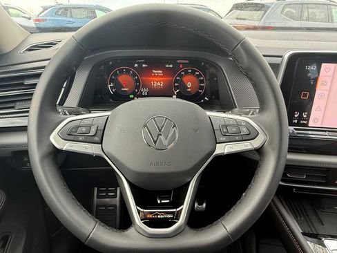 New 2026 Volkswagen Atlas Peak Edition image 14