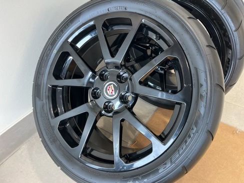 Used 2012 Cadillac CTS V RWD image 18