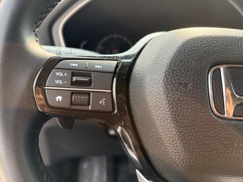 Used 2025 Honda Pilot EX-L image 30