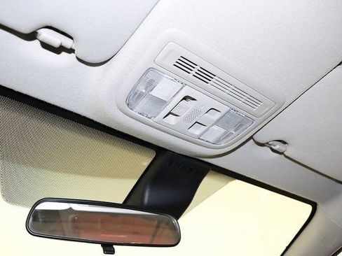 Used 2019 Honda Fit EX image 21