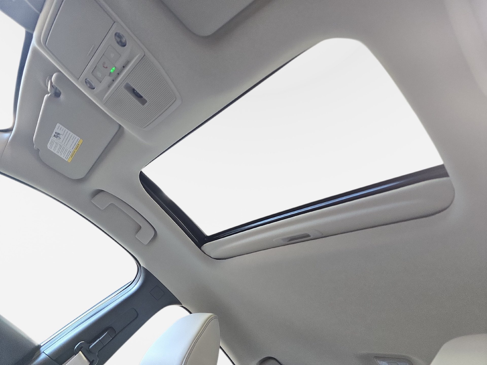 New 2026 Nissan Sentra SL w/ Floor Mat Package FWD image 25