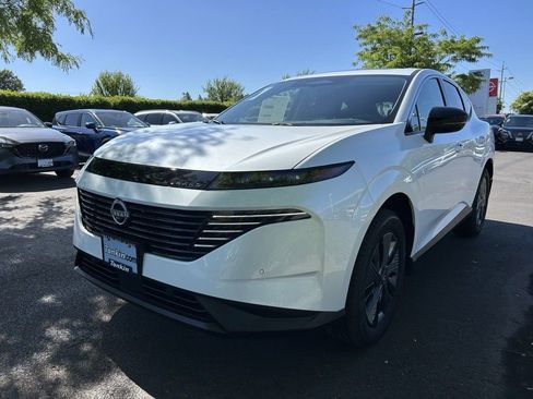 New 2025 Nissan Murano SL image 3