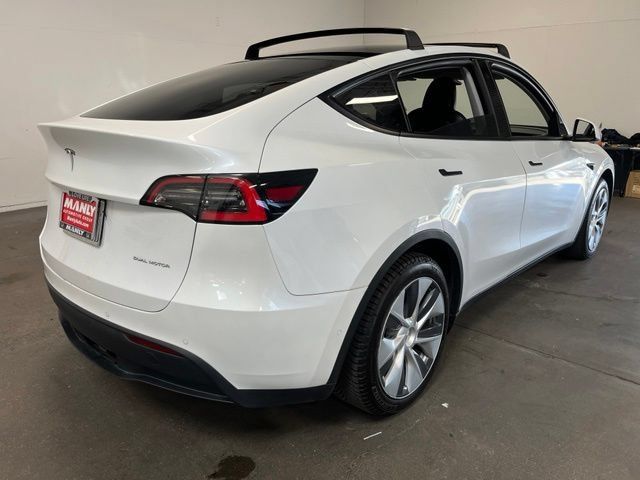 Used 2020 Tesla Model Y Long Range AWD/4WD image 3