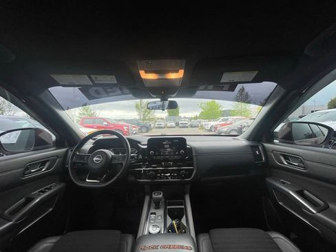 Used 2024 Nissan Pathfinder Rock Creek image 26