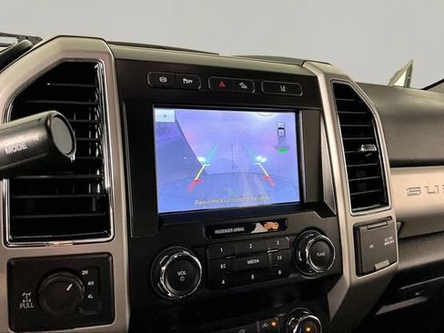 Used 2021 Ford F250 Lariat AWD/4WD image 14