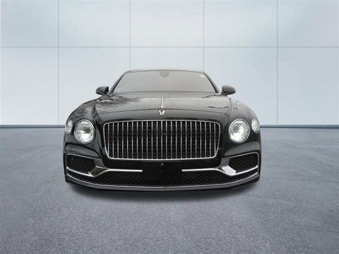 Used 2023 Bentley Flying Spur Plug-In Hybrid image 5
