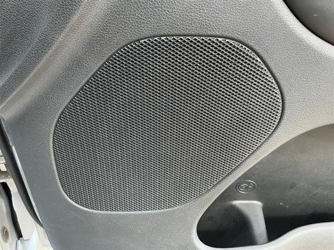 Used 2015 Jeep Grand Cherokee Overland image 34