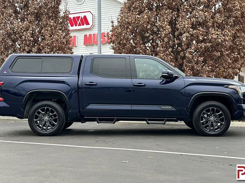 Used 2023 Toyota Tundra Platinum image 3