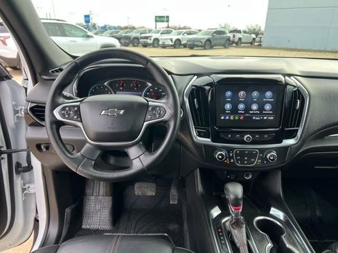 Used 2023 Chevrolet Traverse RS w/ LPO, Floor Liner Package image 22