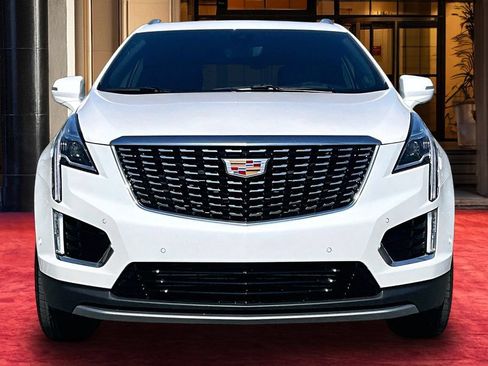 New 2026 Cadillac XT5 Premium Luxury w/ LPO, Floor Liner Package FWD image 3