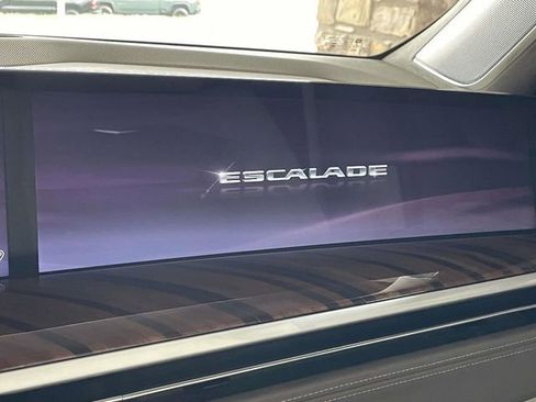 Used 2025 Cadillac Escalade Sport Platinum image 28