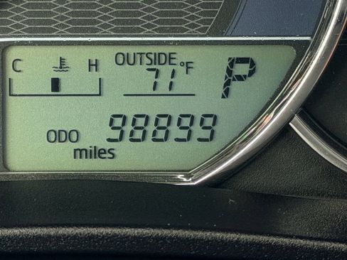 Used 2016 Toyota Corolla LE image 23