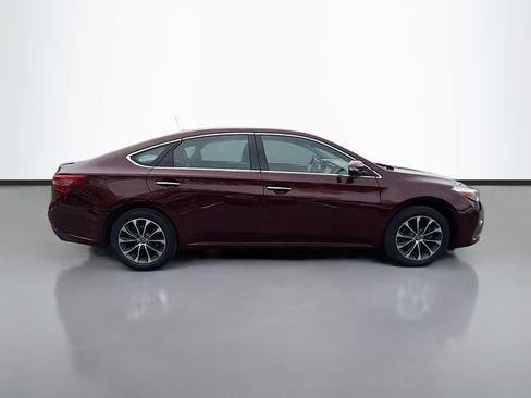 Used 2018 Toyota Avalon XLE Premium w/ All Weather Liner Package FWD image 26