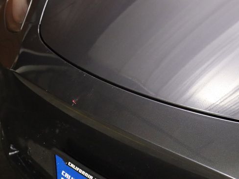 Used 2023 Tesla Model Y Long Range image 3