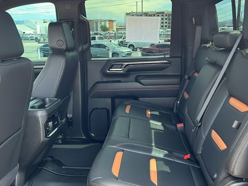 Certified 2024 GMC Sierra 2500 AT4 w/ AT4 Premium Plus Package AWD/4WD image 14