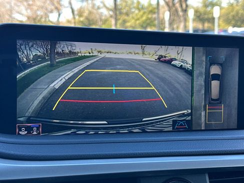 Used 2020 Lexus RX 350 AWD w/ Luxury Package image 25