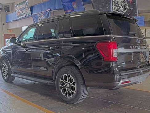 Used 2024 Ford Expedition XLT AWD/4WD image 4