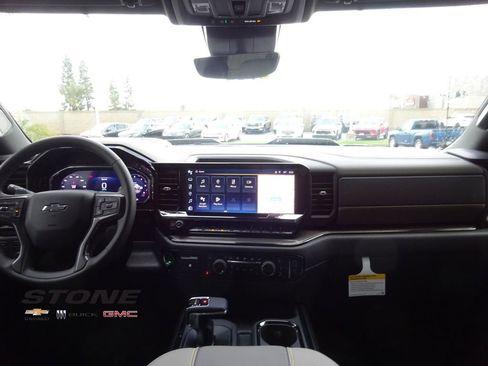 New 2026 Chevrolet Silverado 1500 ZR2 image 25