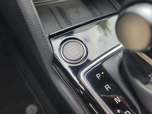 Certified 2025 Kia Sportage EX image 36