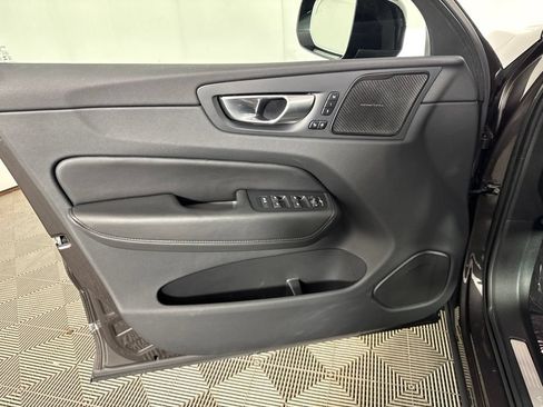 Used 2023 Volvo XC60 B5 Plus AWD/4WD image 24