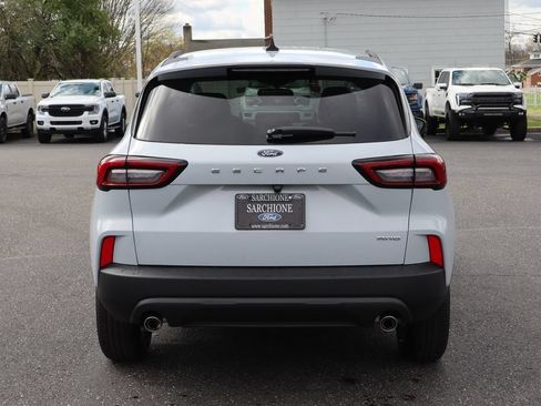 New 2026 Ford Escape ST-Line w/ Cold Weather Package AWD/4WD image 18