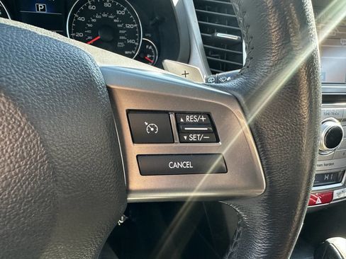 Used 2013 Subaru Outback 2.5i Limited w/ Special Appearance Pkg AWD/4WD image 13