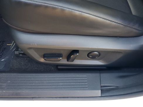 Used 2023 Nissan Rogue SV w/ SV Premium B Package image 20