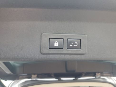 Used 2021 Subaru Ascent Touring image 21