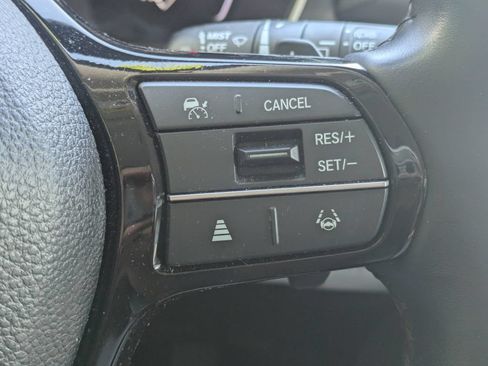 Used 2025 Honda Pilot EX-L image 34