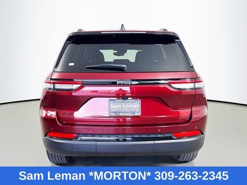 Used 2024 Jeep Grand Cherokee Altitude image 6