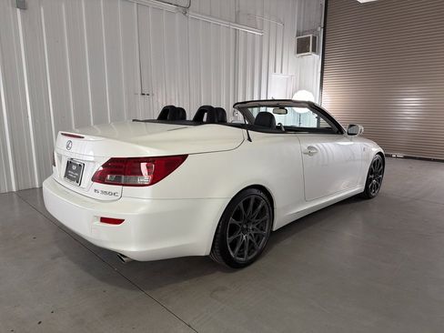 Used 2011 Lexus IS 350C image 7